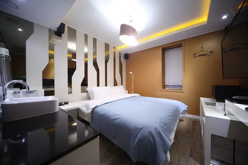 Shinchon Aida Hotel Seoul South Korea