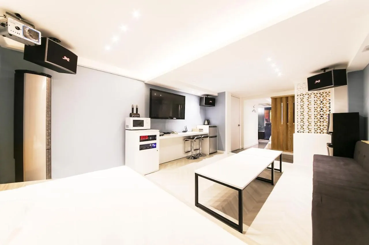 *** Motel Shinchon Aida Hotel Seoul South Korea