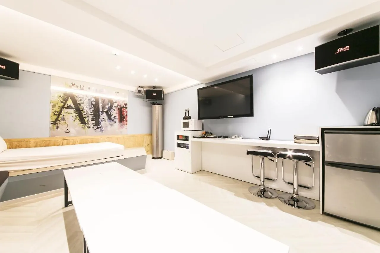 Shinchon Aida Hotel Seoul 3*,  South Korea