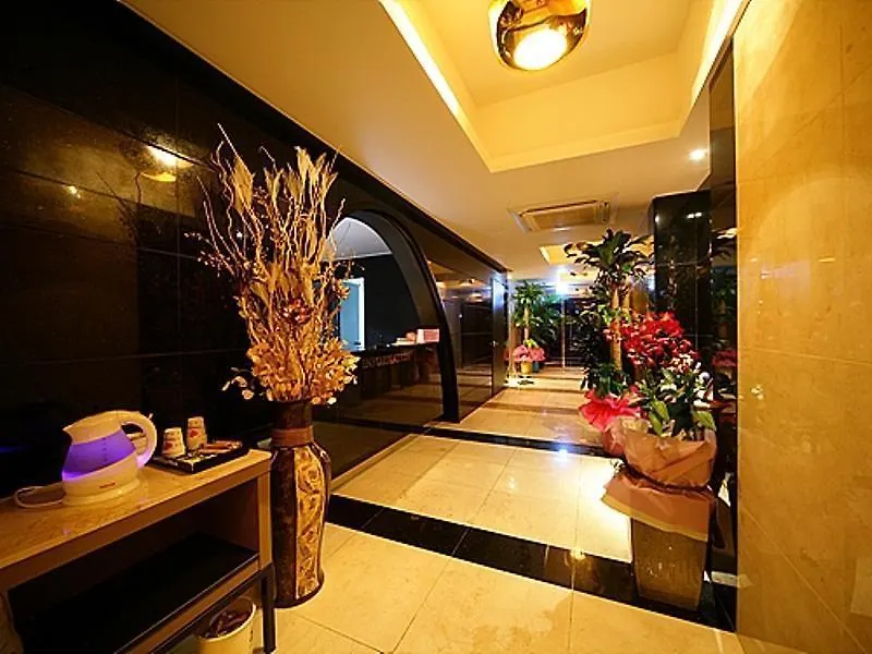 Shinchon Aida Hotel Seoul 3*,